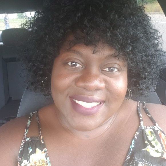 Womens and Children's Clothing, Wigs and Shoes - Picture 7 of 7